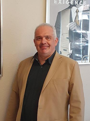 Jean-Yves BOUCHUT