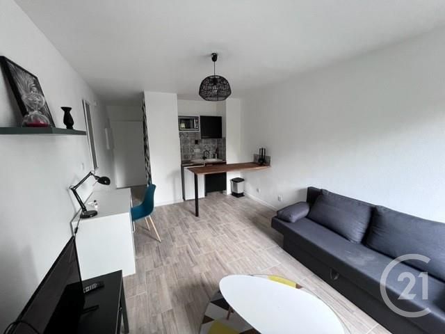 Appartement T1 à louer - 1 pièce - 22.0 m2 - TOULOUSE - 31 - MIDI-PYRENEES - Century 21 Tls Nord