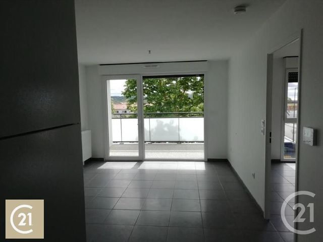 Appartement T2 à louer - 2 pièces - 42.5 m2 - ST JORY - 31 - MIDI-PYRENEES - Century 21 Tls Nord Appartement T2 à louer - 2 pièces - 42.5 m2 - ST JORY - 31 - MIDI-PYRENEES - Century 21 Tls Nord