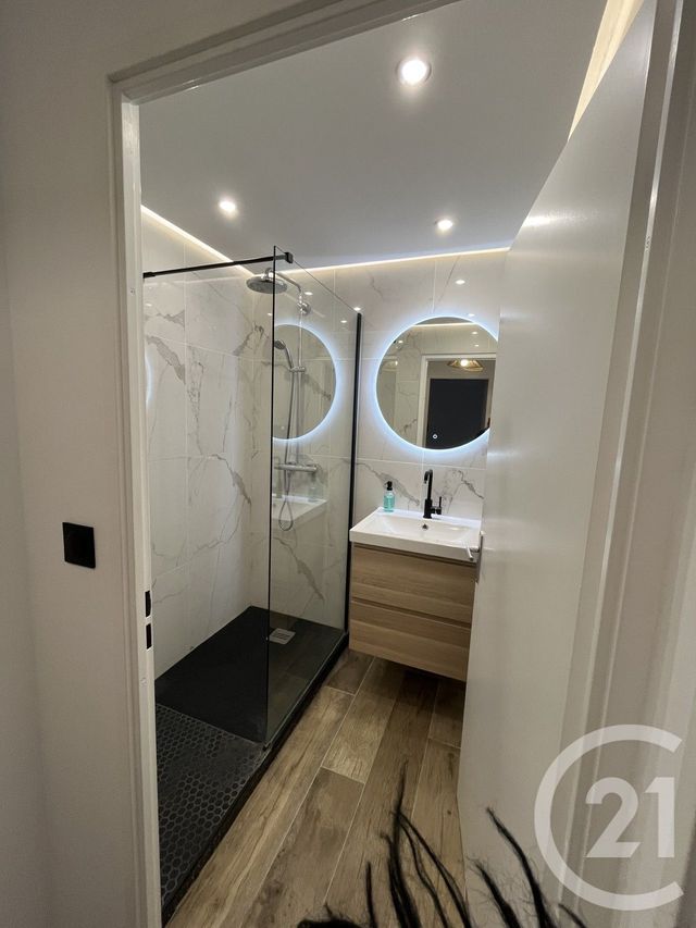 Appartement F2 à louer - 2 pièces - 45.0 m2 - ST ALBAN - 31 - MIDI-PYRENEES - Century 21 Tls Nord